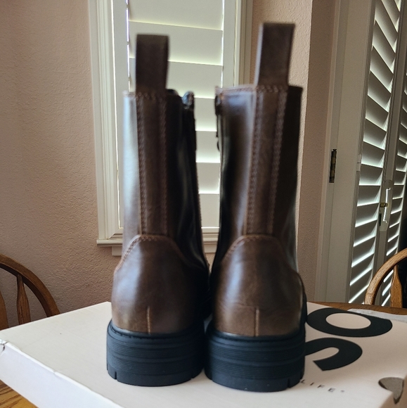 👀50% OFF🥾 NWT‼️ SO brand Reindeer Women's Combat Boots - Picture 13 of 14